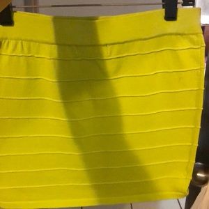 Skirt (no tags but never worn)